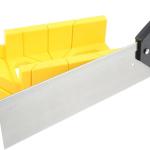 سراق ظهر "۱۲ علبة بلاستيك